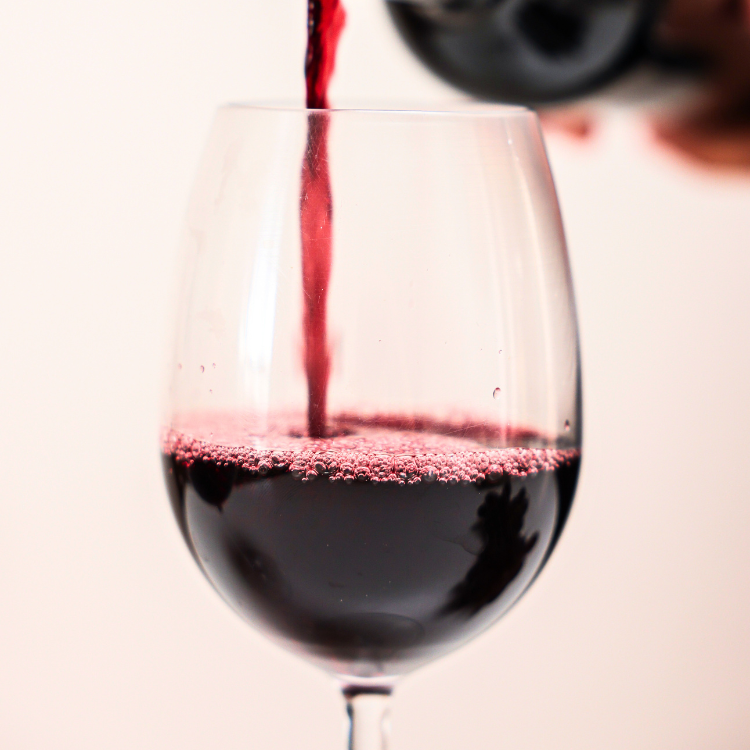 temperatura de servicio vino tinto de Bordeaux